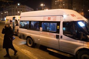 В Челябинске маршрутке №86, пассажиров закусали блохи.